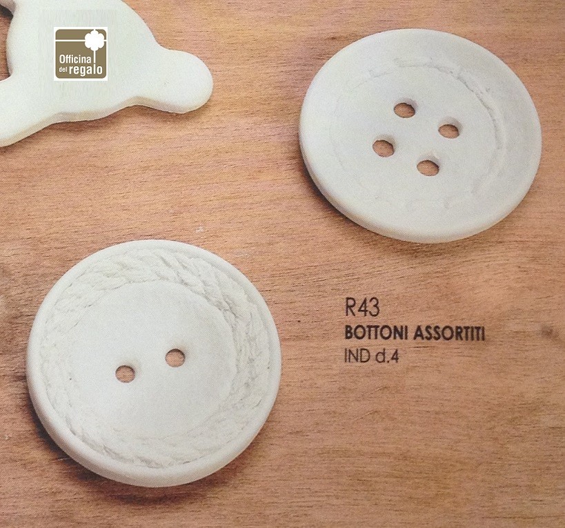 Conf. 24 Bottoni in Gesso bianco assortiti