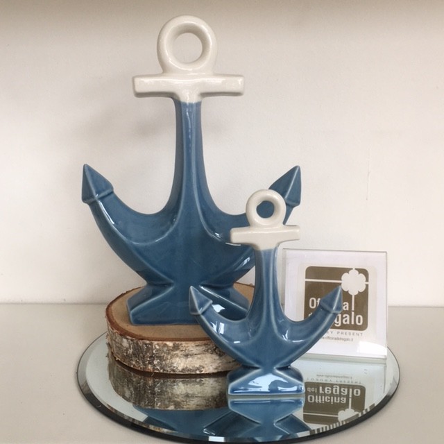 Set 2 sculture a forma di ancora in ceramica smaltata