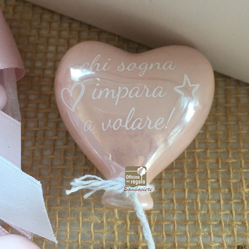 Palloncino calamita a forma di cuore rosa con scritta Bomboniere Battesimo e Nascita
