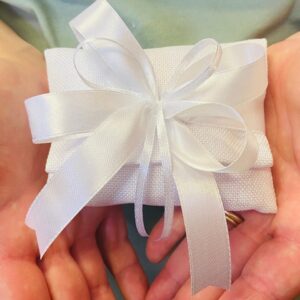 Bustina porta confetti in iuta colore Bianco