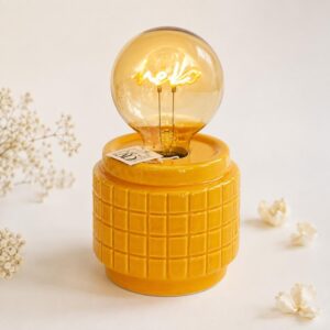 Lampada LED in Ceramica Gialla con Lampadina Scritta Luminosa Hello